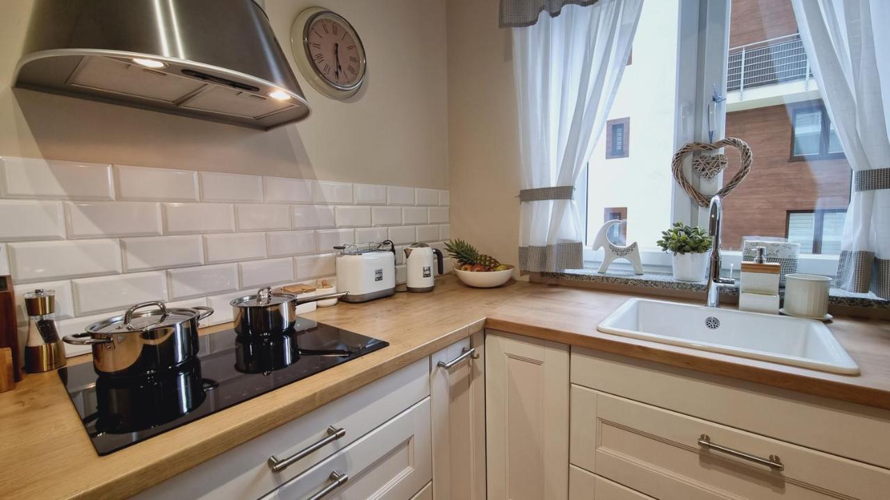 Two Garden Apartment, Apartament Z Dwoma Tarasami I Ogrodkami Polanica-Zdroj Luaran gambar