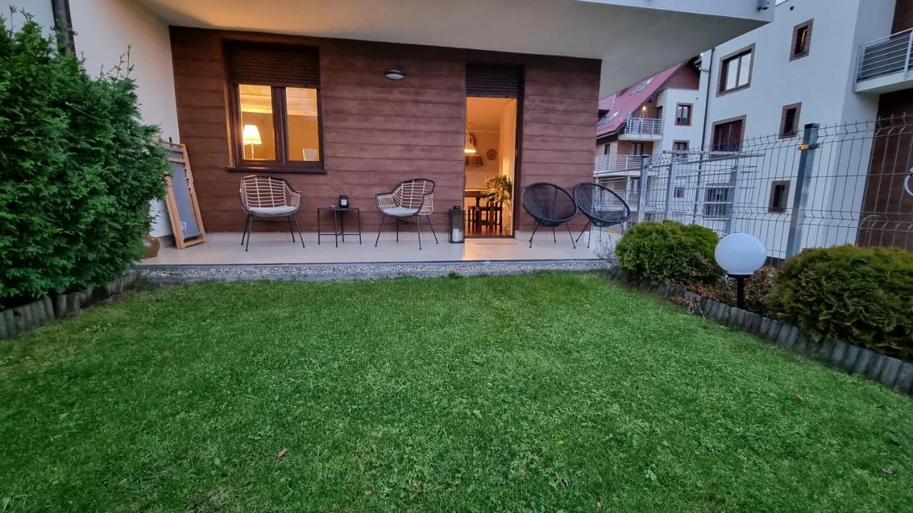 Two Garden Apartment, Apartament Z Dwoma Tarasami I Ogrodkami Polanica-Zdroj Luaran gambar