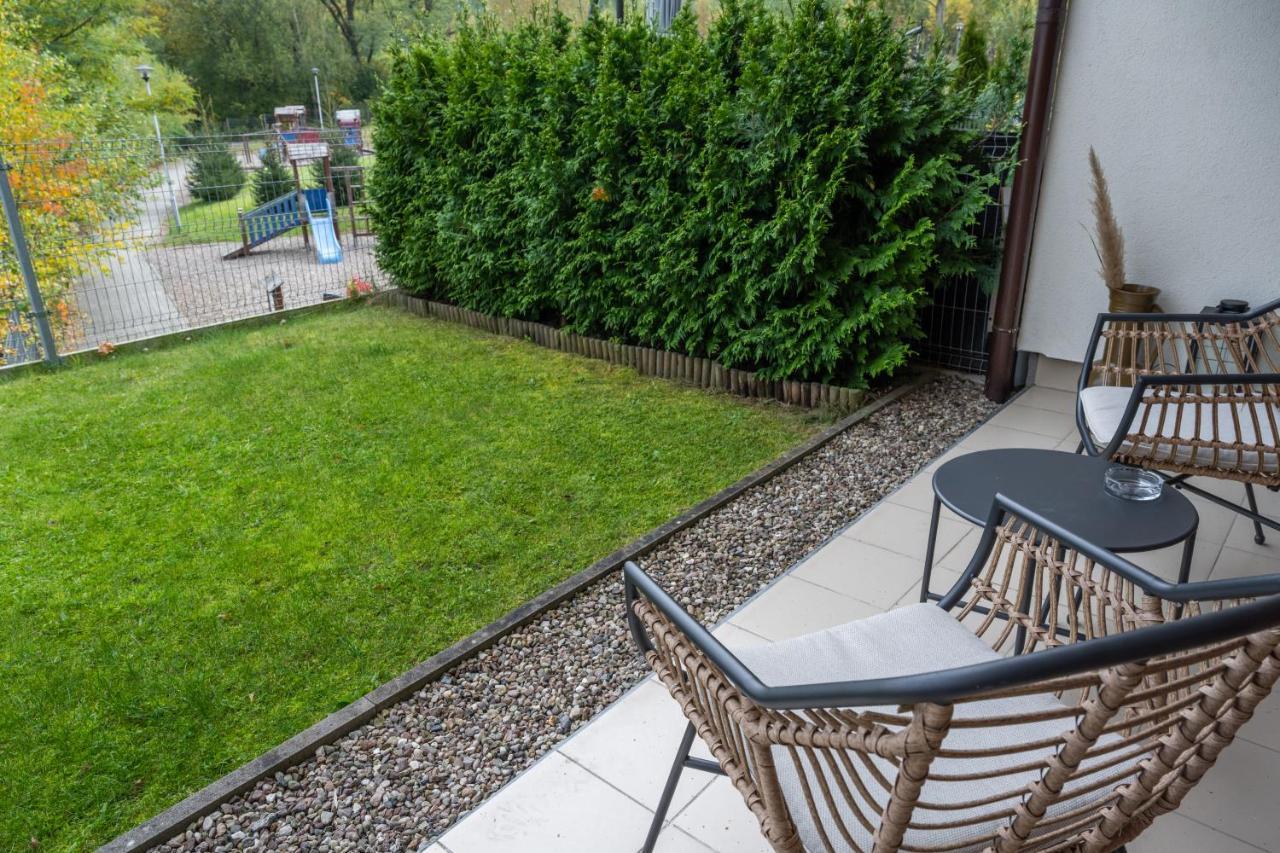 Two Garden Apartment, Apartament Z Dwoma Tarasami I Ogrodkami Polanica-Zdroj Luaran gambar