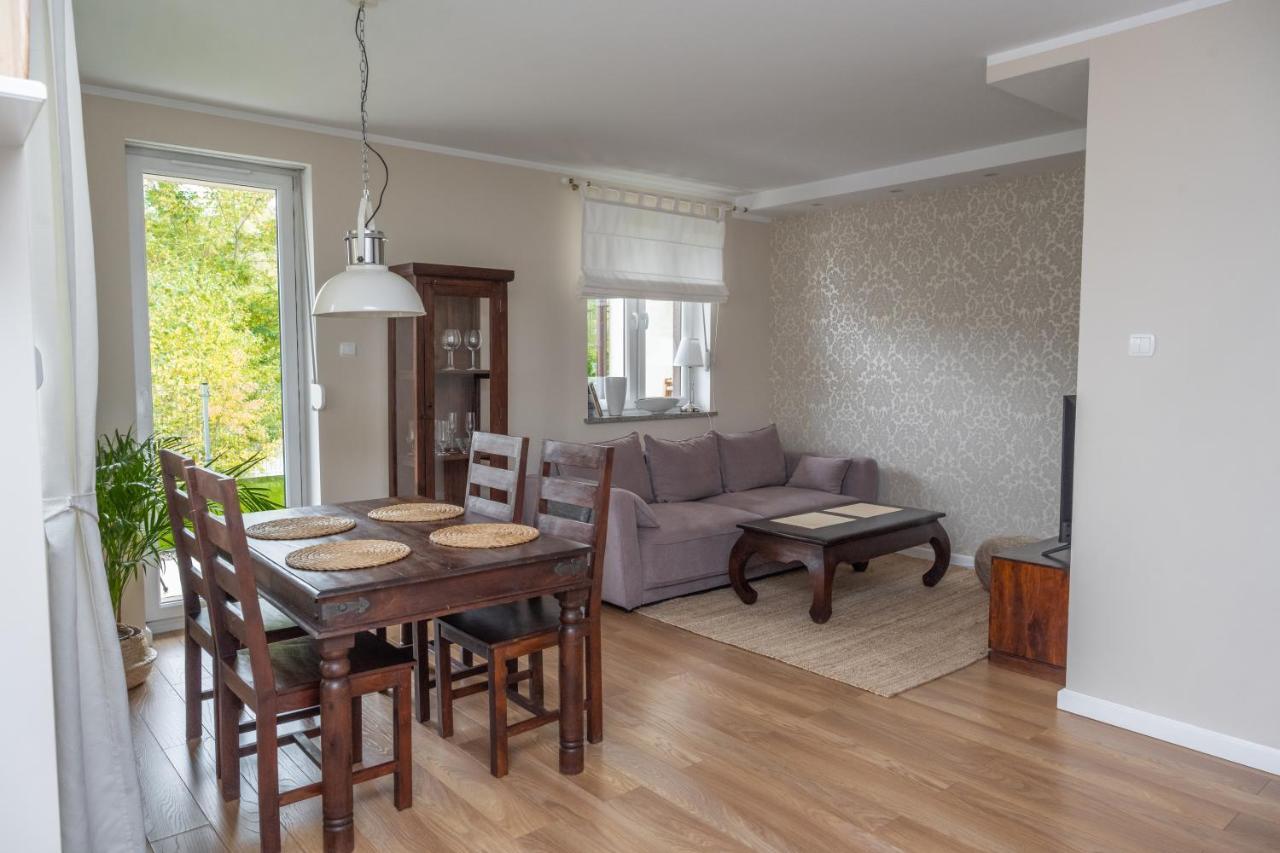 Two Garden Apartment, Apartament Z Dwoma Tarasami I Ogrodkami Polanica-Zdroj Luaran gambar
